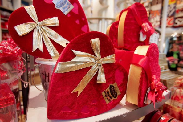 Best Valentine’s Day Gift Ideas For Your Girlfriend: Stuff That Will